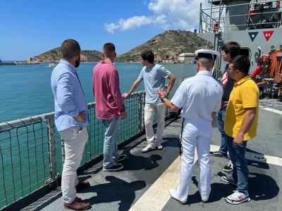 Visita naval en Cartagena Image